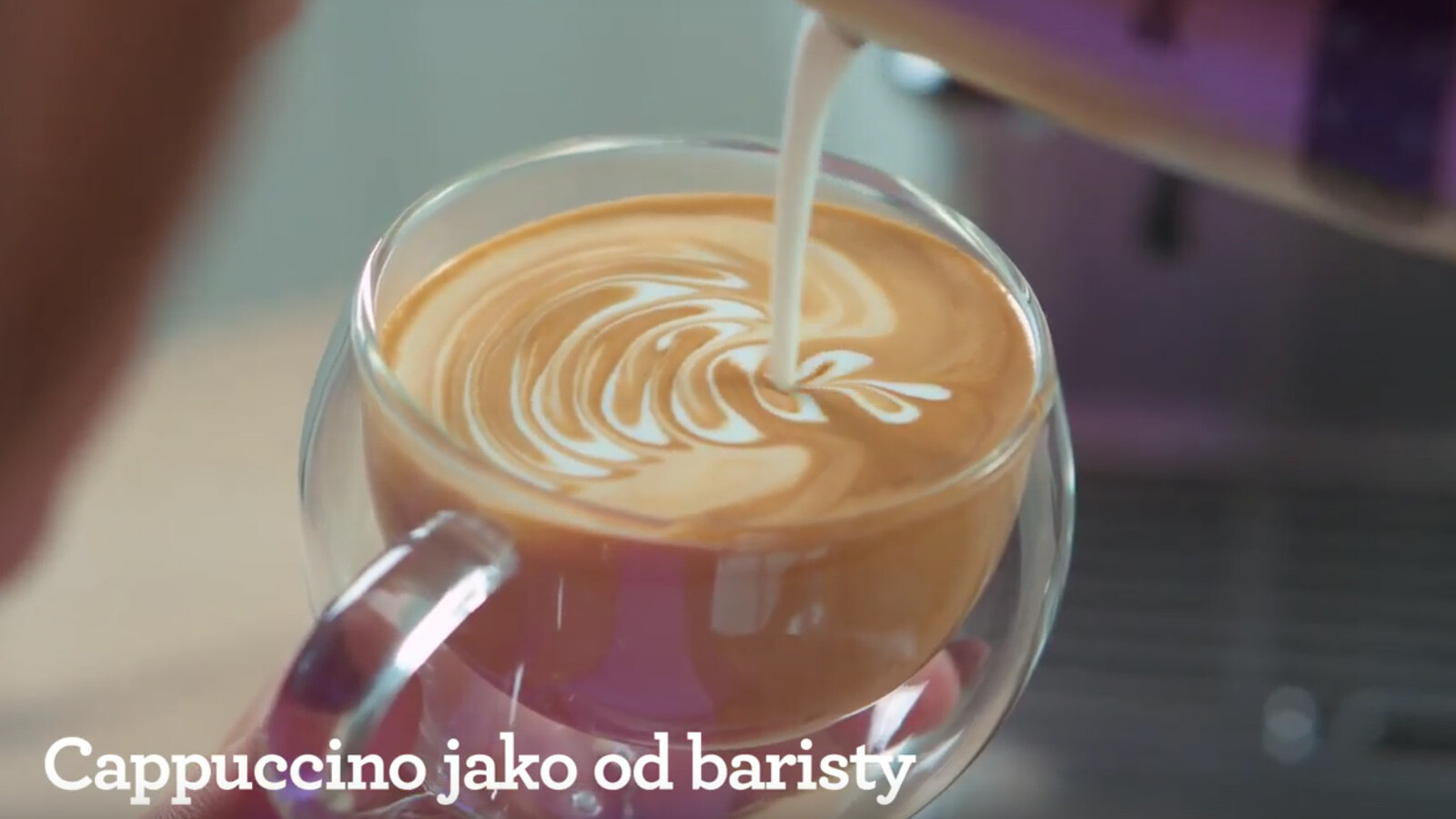 Výroba cappuccina pomocou stroja THE BARISTA EXPRESS™ - Video Manuál